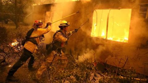 Two Firefights in Wildfire Scenario